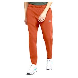 NWT Nike Sportswear Club
Fleece Joggers